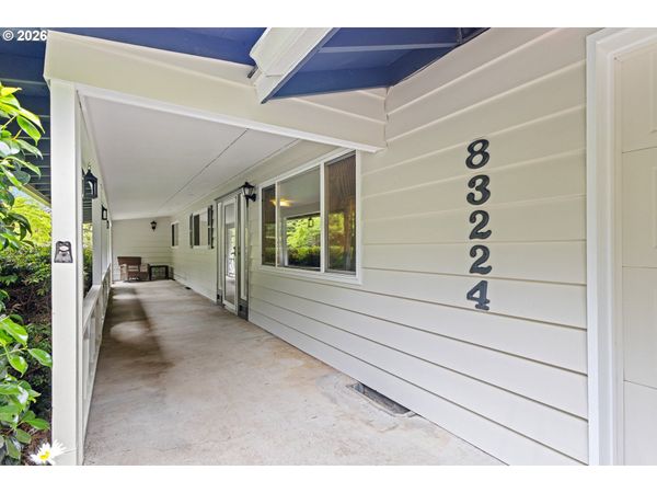 83224 CLEAR LAKE RD, Florence, OR 97439