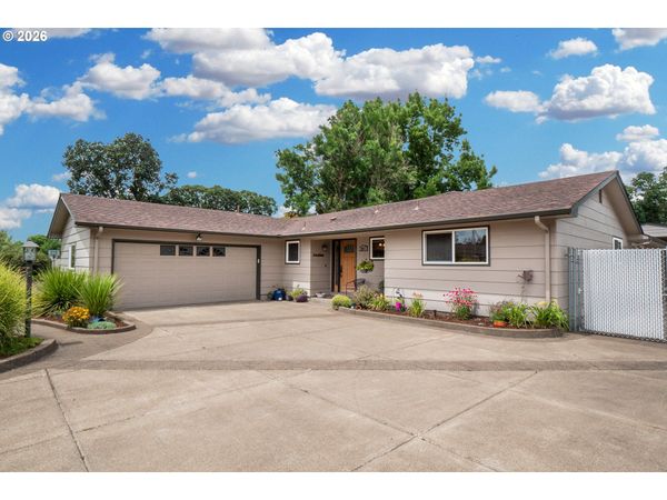 2921 LANSING AVE, Albany, OR 97322