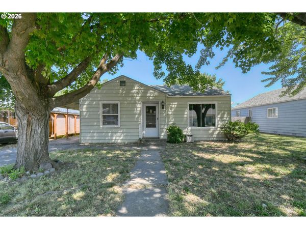 433 E DARWIN ST, Athena, OR 97813