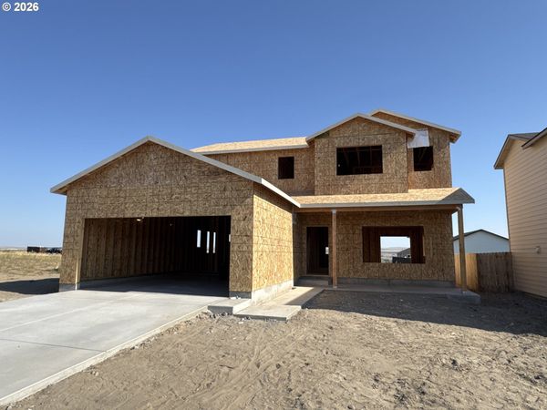 611 Arthur ST, Umatilla, OR 97882