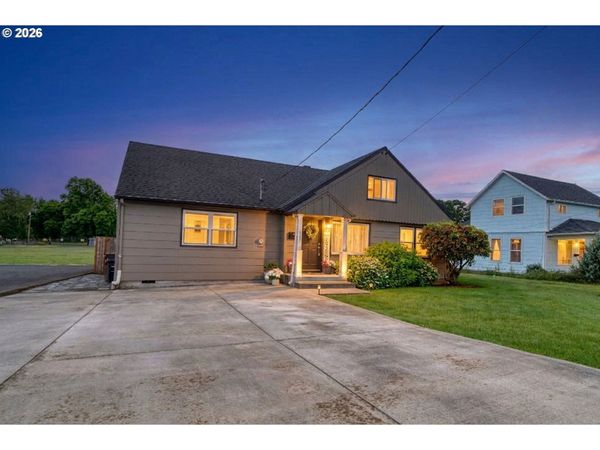 165 N VERNONIA RD, St. Helens, OR 97051