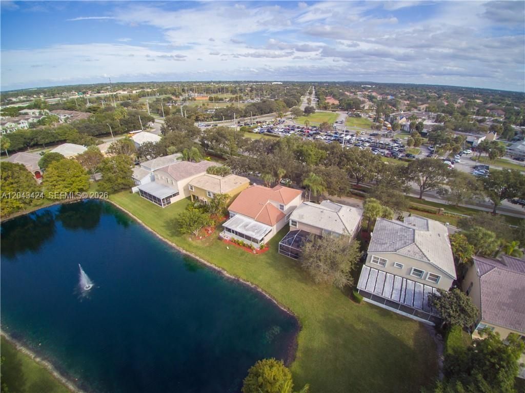 5569 NW 106th Dr, Coral Springs, FL 33076 Photo