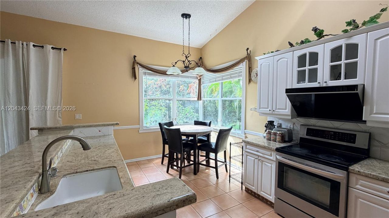 5569 NW 106th Dr, Coral Springs, FL 33076 Photo