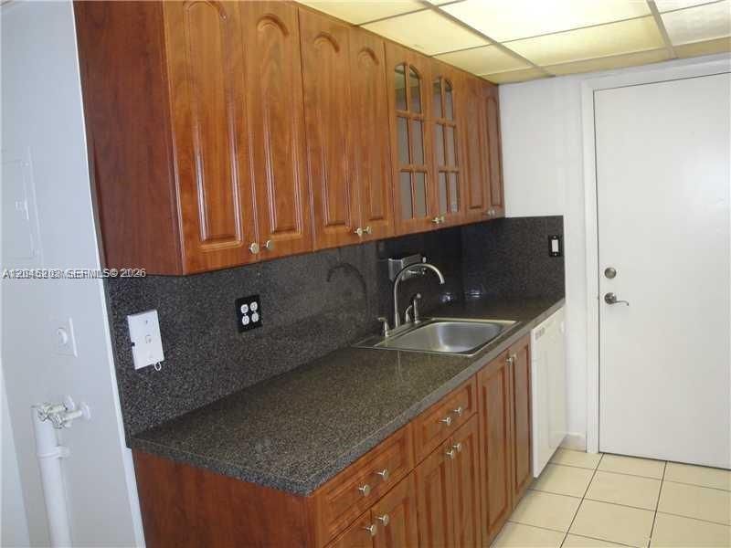 18111 NW 68th Ave, Unit I208, Hialeah, FL 33015 Photo