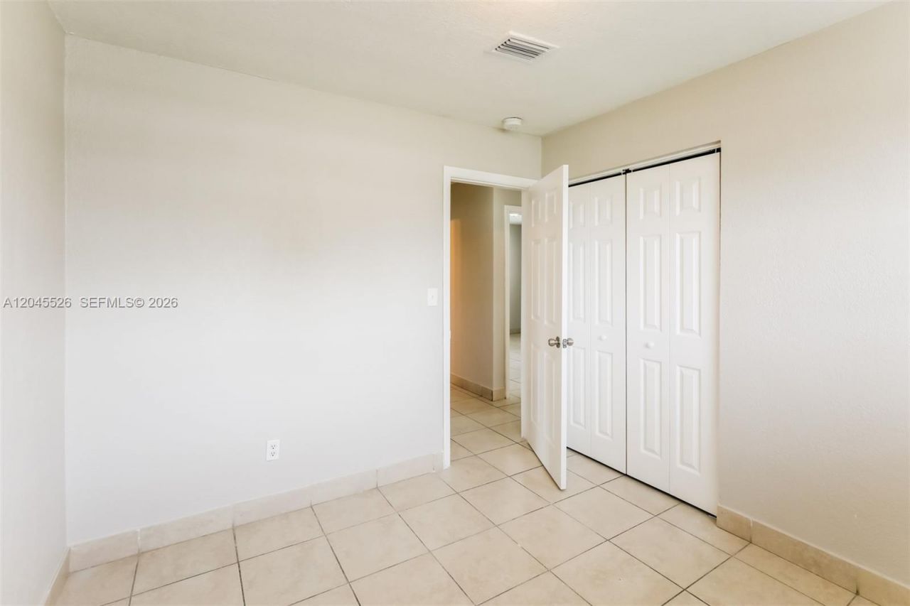 4115 NW 185th St, Miami Gardens, FL 33055 Photo