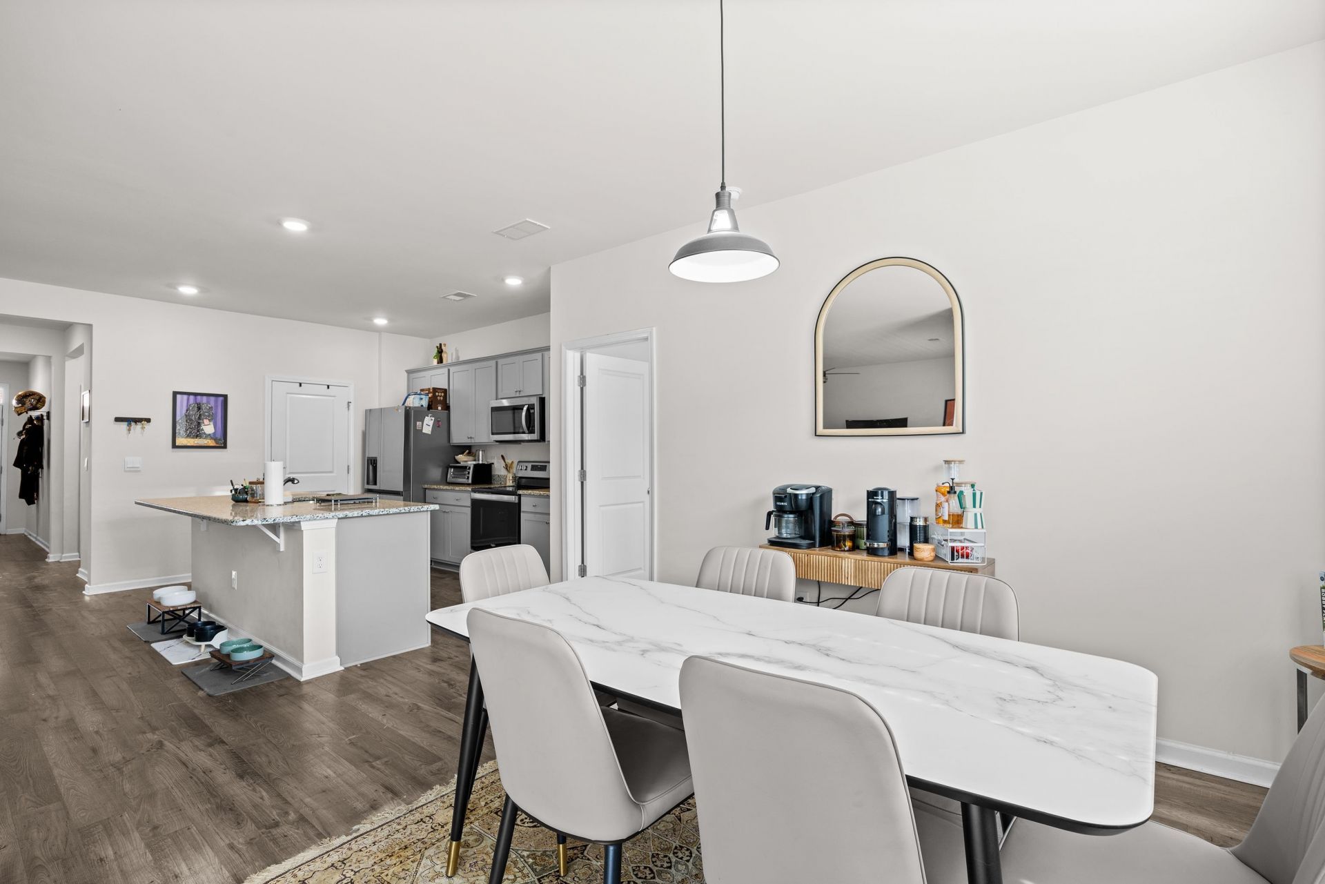 1216 Sennema Circle  Photo 11