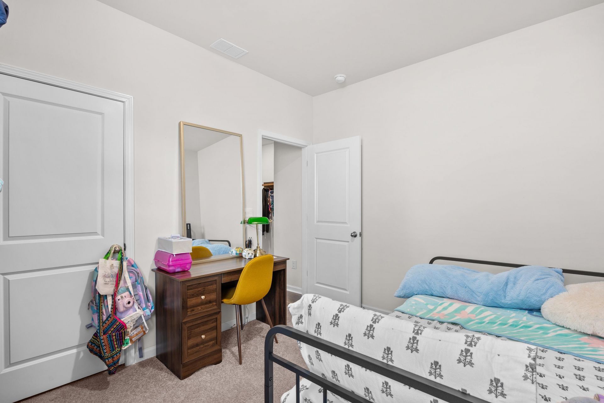 1216 Sennema Circle  Photo 25