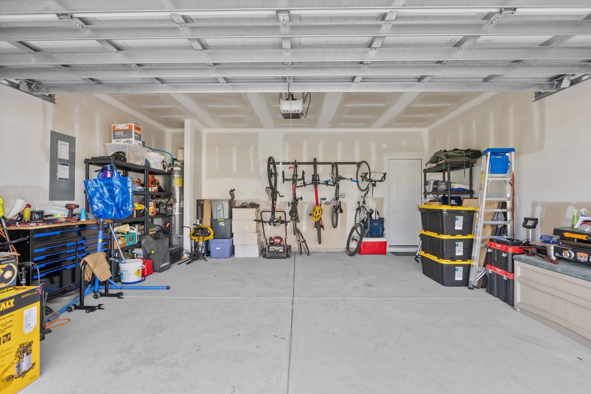 1216 Sennema Circle  Photo 31