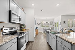 1216 Sennema Circle  photo 4