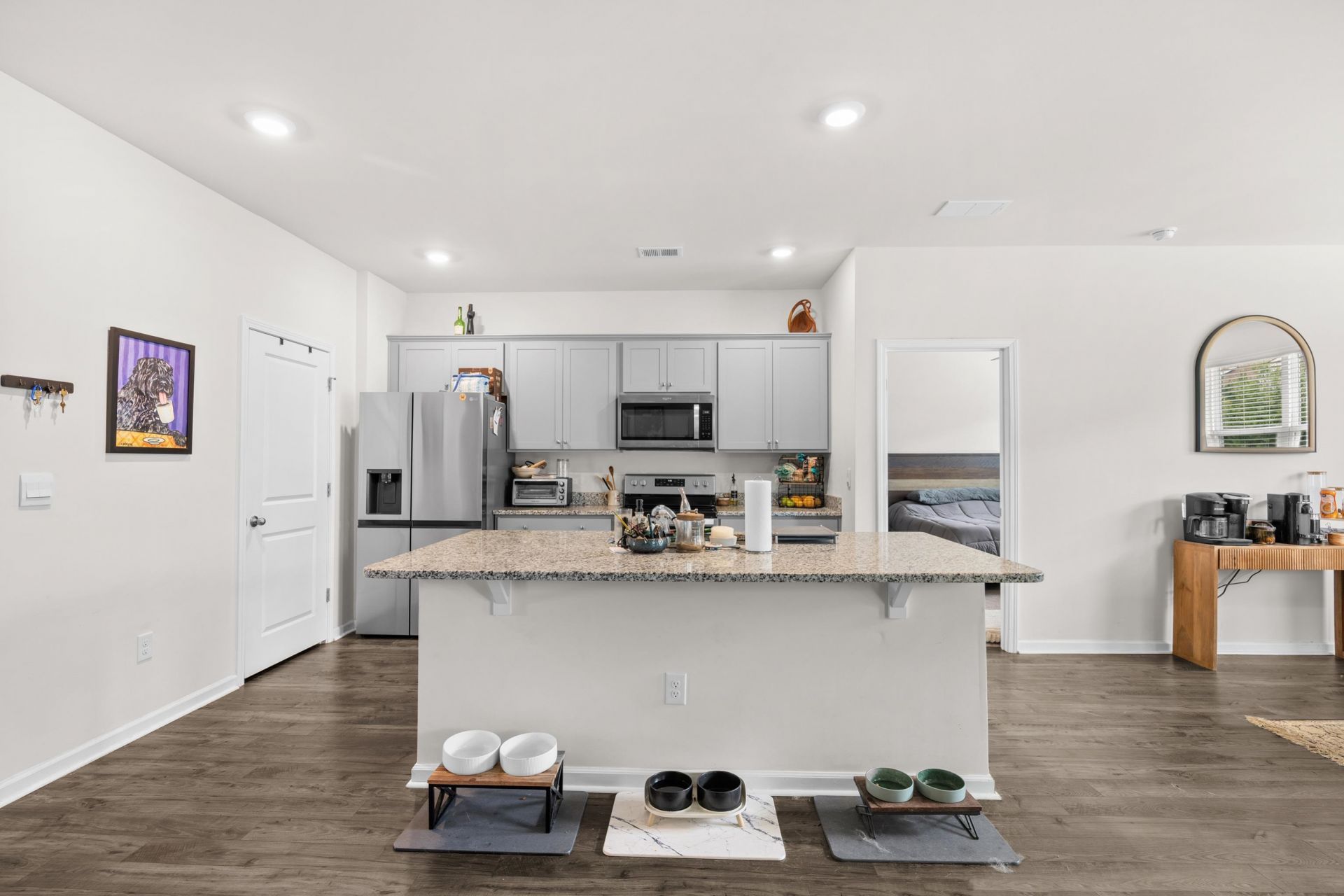 1216 Sennema Circle  Photo 6