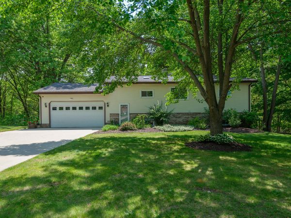52120 Kern Drive, Three Rivers, MI 49093