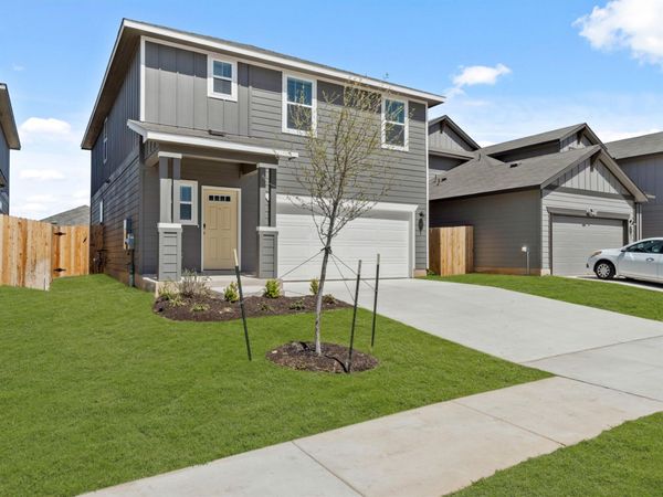121 Greenway LN, Georgetown, TX 78628