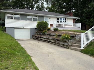 5971 S Street Road, Auburn, NY 13021