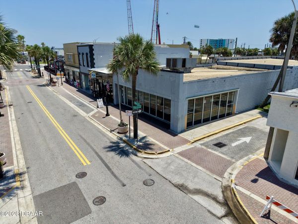 814-820 Main Street, Daytona Beach, FL 32118