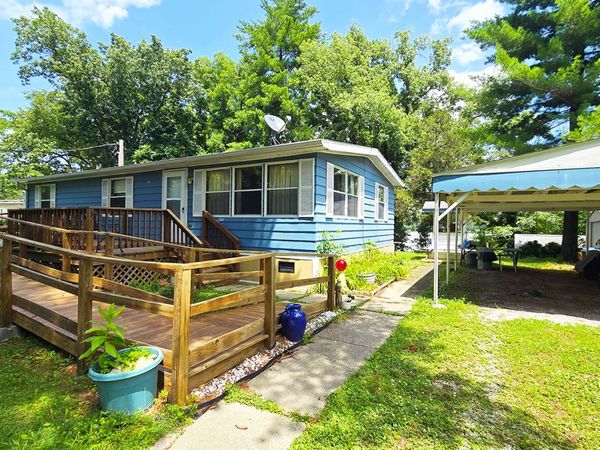 1750 Moonglow Road , Centralia, IL 62801