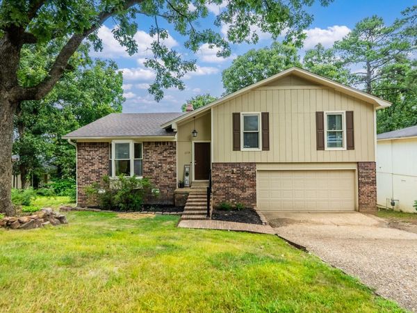 12724 Pleasant View Drive, Little Rock, AR 72212
