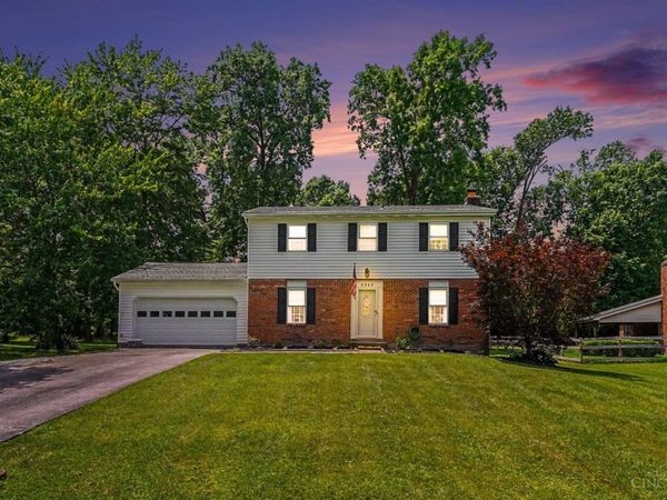 3343 Meadow Green Court, Amelia, OH 45102