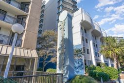 201 77th Ave. N  photo 4