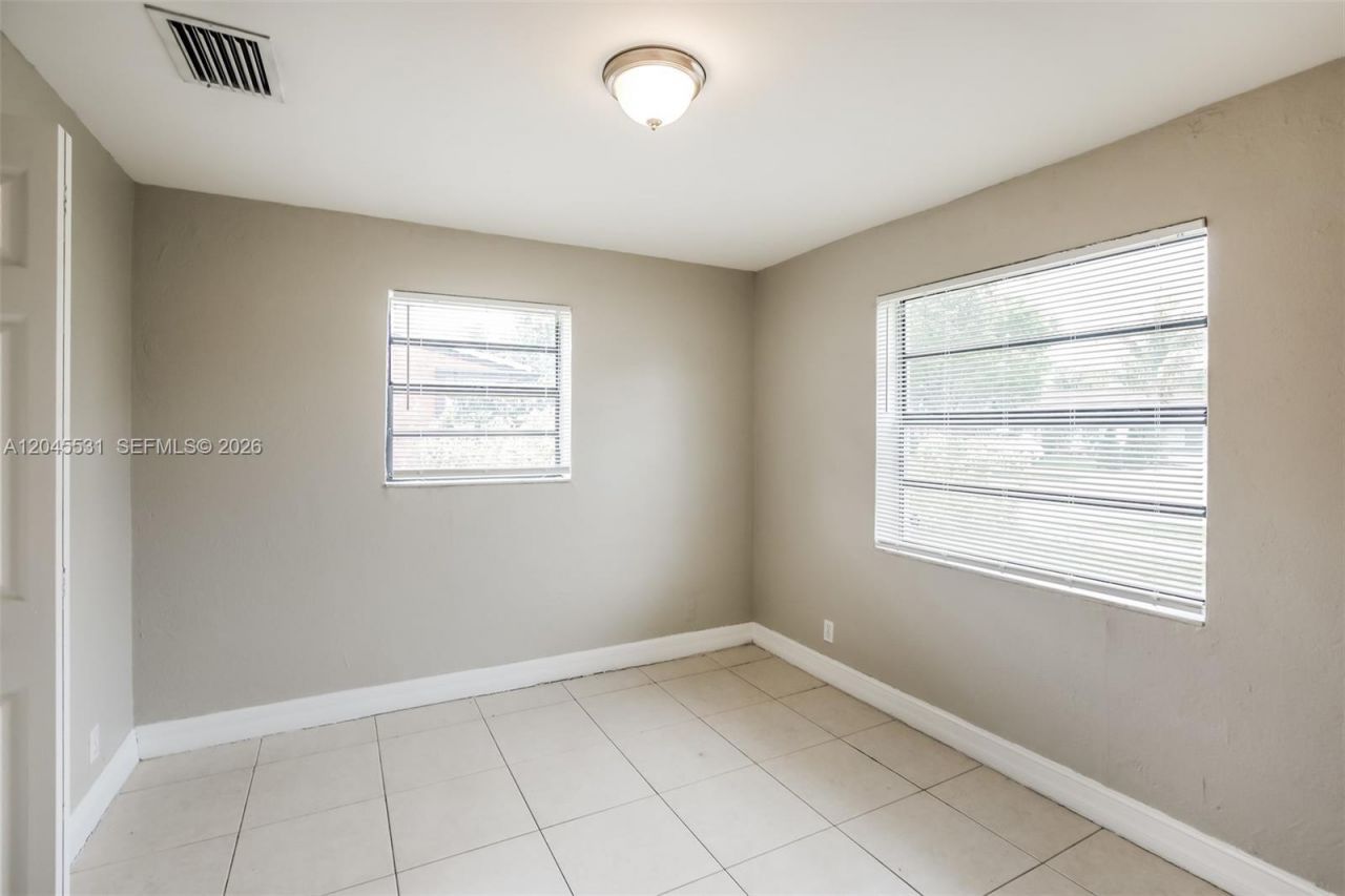 4951 SW 16th St, Plantation, FL 33317 Photo