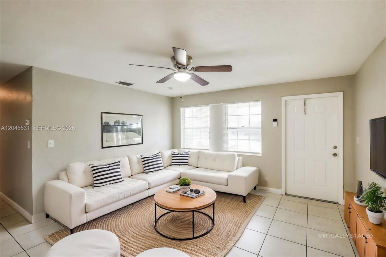 4951 SW 16th St, Plantation, FL 33317 Photo