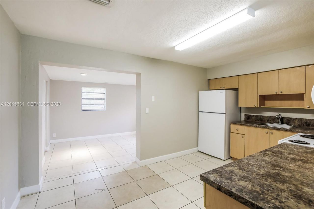 4951 SW 16th St, Plantation, FL 33317 Photo