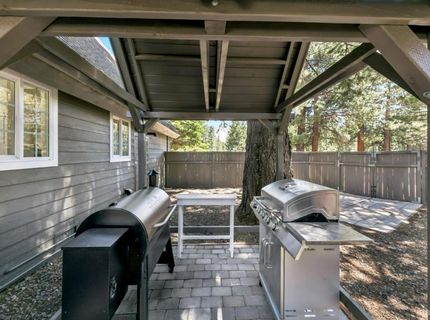 1507 Pioneer Trail, South Lake Tahoe, CA 96150 Photo
