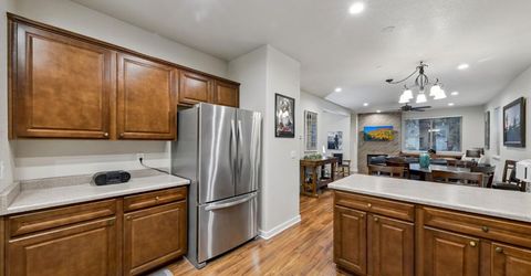 2046 Lukins Way, South Lake Tahoe, CA 96150 Photo
