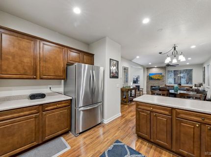 2046 Lukins Way, South Lake Tahoe, CA 96150 Photo