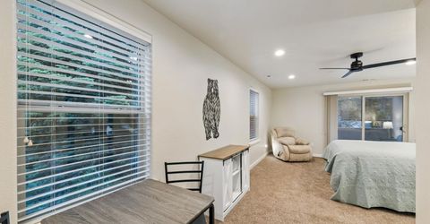 2046 Lukins Way, South Lake Tahoe, CA 96150 Photo