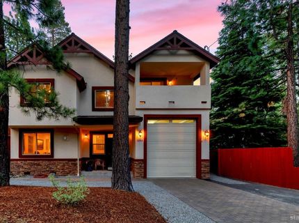2046 Lukins Way, South Lake Tahoe, CA 96150 Photo