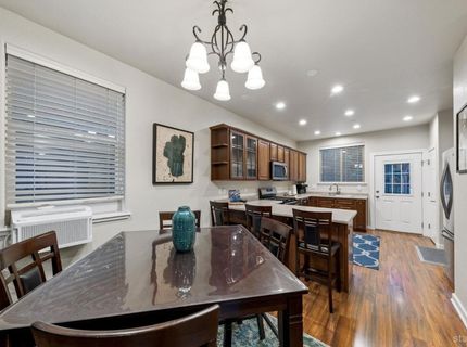 2046 Lukins Way, South Lake Tahoe, CA 96150 Photo