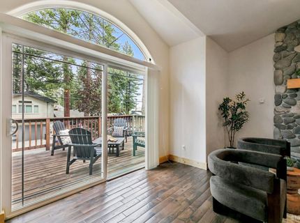 2276 Texas Avenue, South Lake Tahoe, CA 96150 Photo