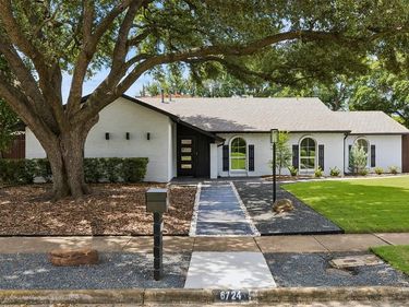 6724 Leameadow Drive, Dallas, TX 75248