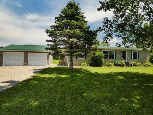 N3644 GREEN VALLEY ROAD, Pulaski, WI 54162