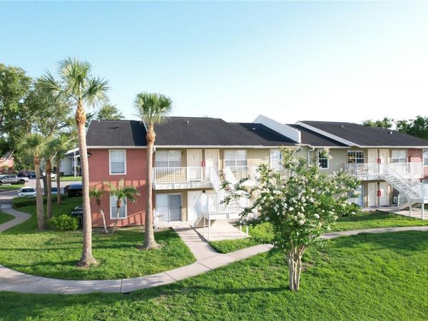 220 LAKE PARSONS GREEN, Unit 206, BRANDON, FL 33511