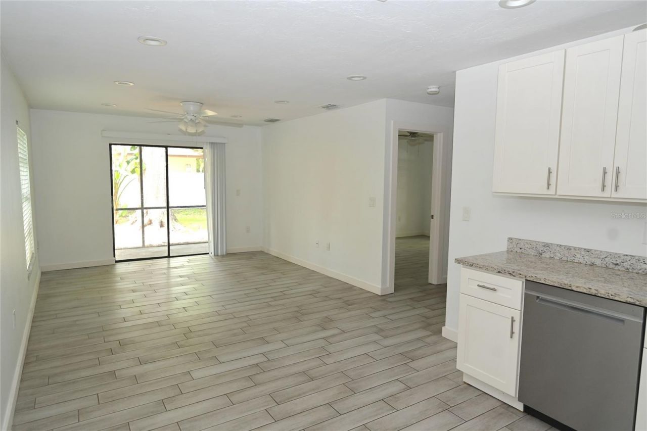 1976 Debbie Street, Sarasota, FL 34231 Photo