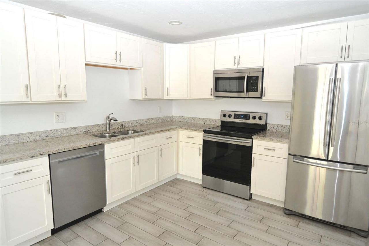 1976 Debbie Street, Sarasota, FL 34231 Photo