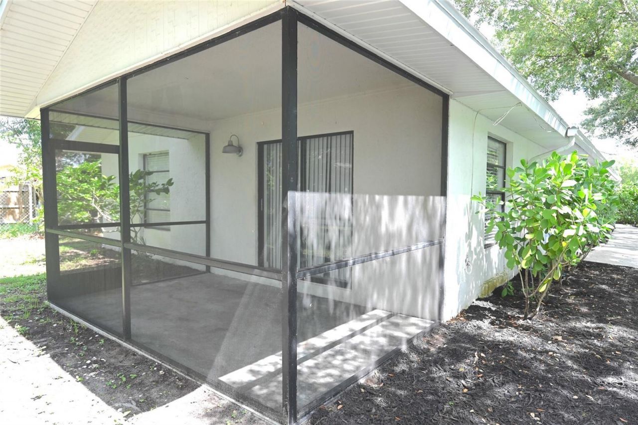 1976 Debbie Street, Sarasota, FL 34231 Photo