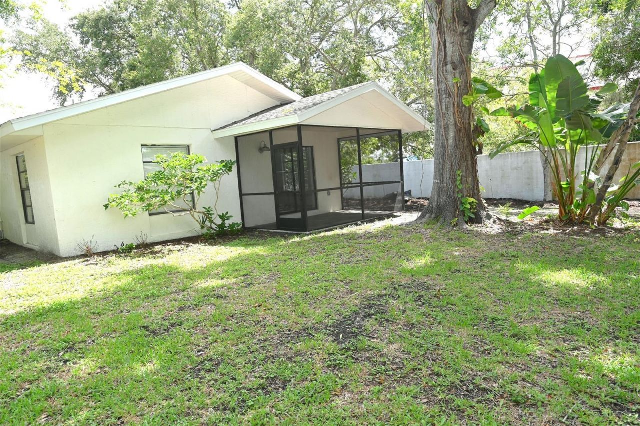 1976 Debbie Street, Sarasota, FL 34231 Photo