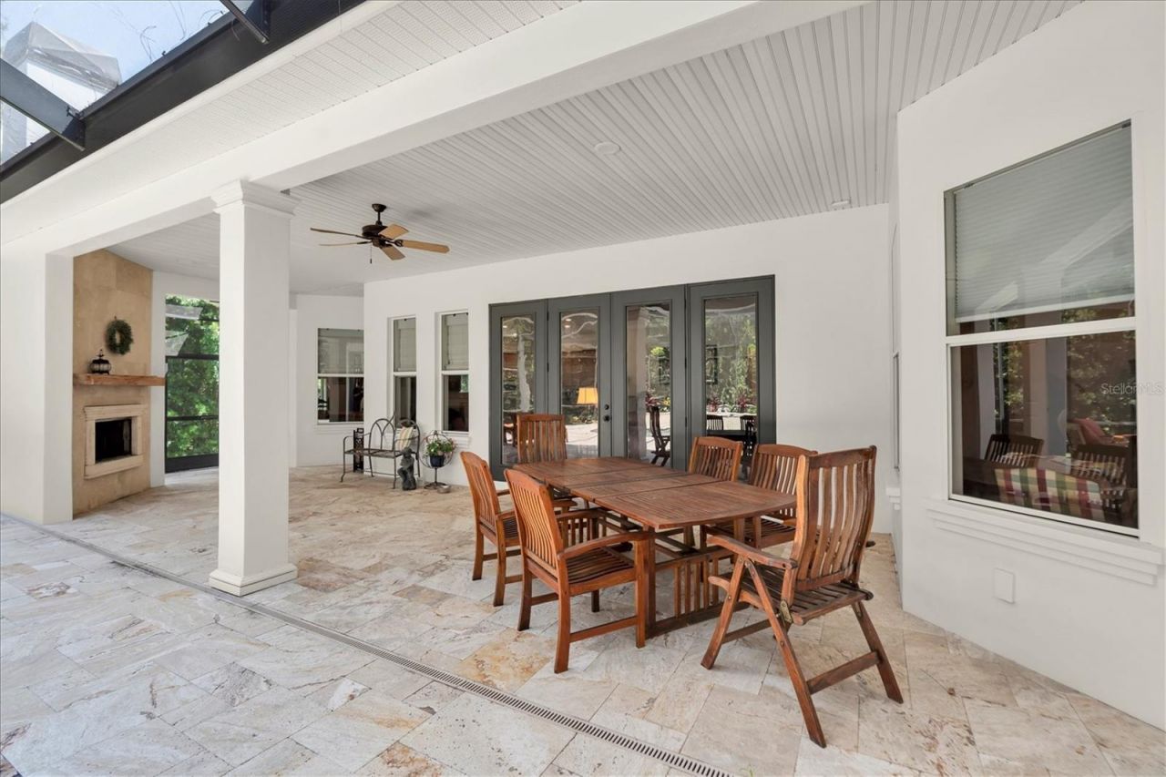 16301 Dunlindale Drive, Lithia, FL 33547 Photo