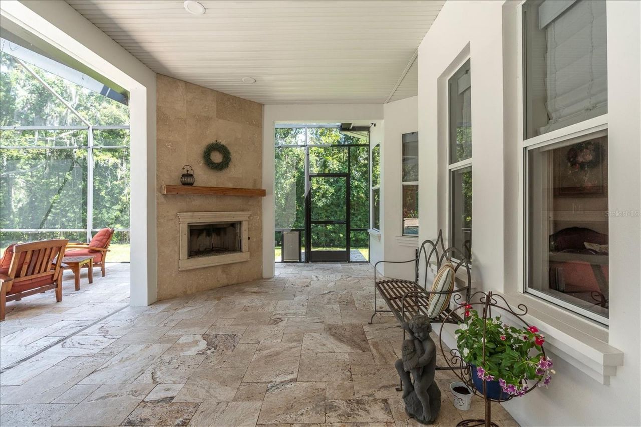 16301 Dunlindale Drive, Lithia, FL 33547 Photo
