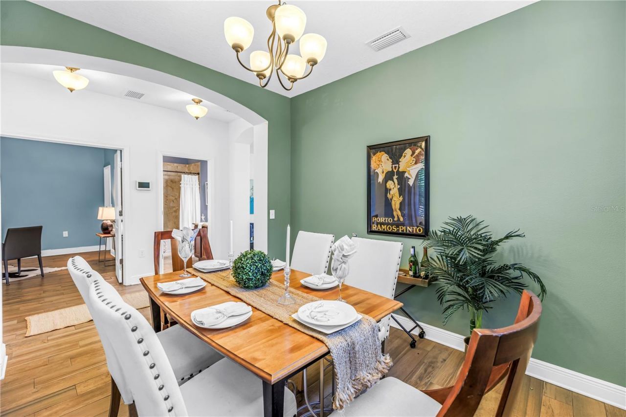 1133 14th Street N, Saint Petersburg, FL 33705 Photo