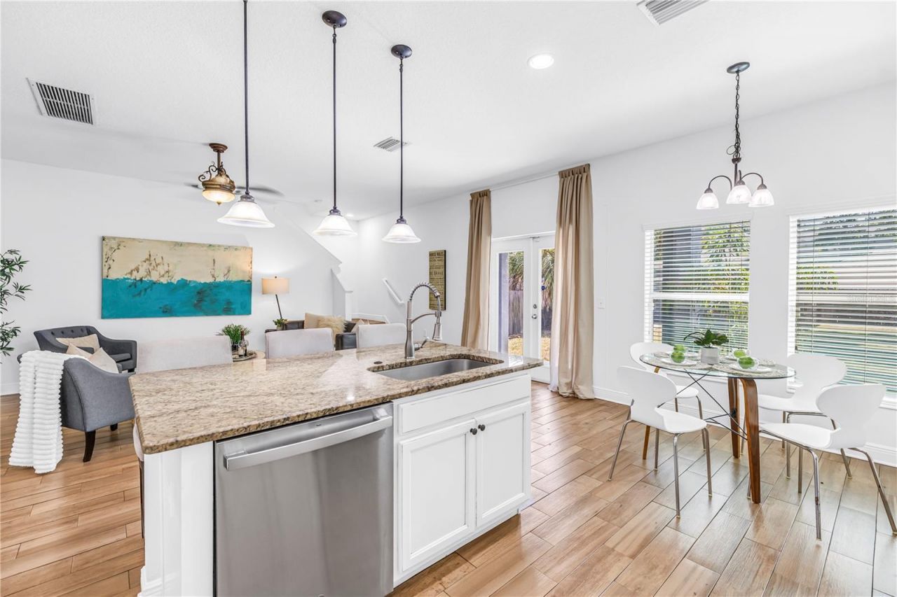1133 14th Street N, Saint Petersburg, FL 33705 Photo
