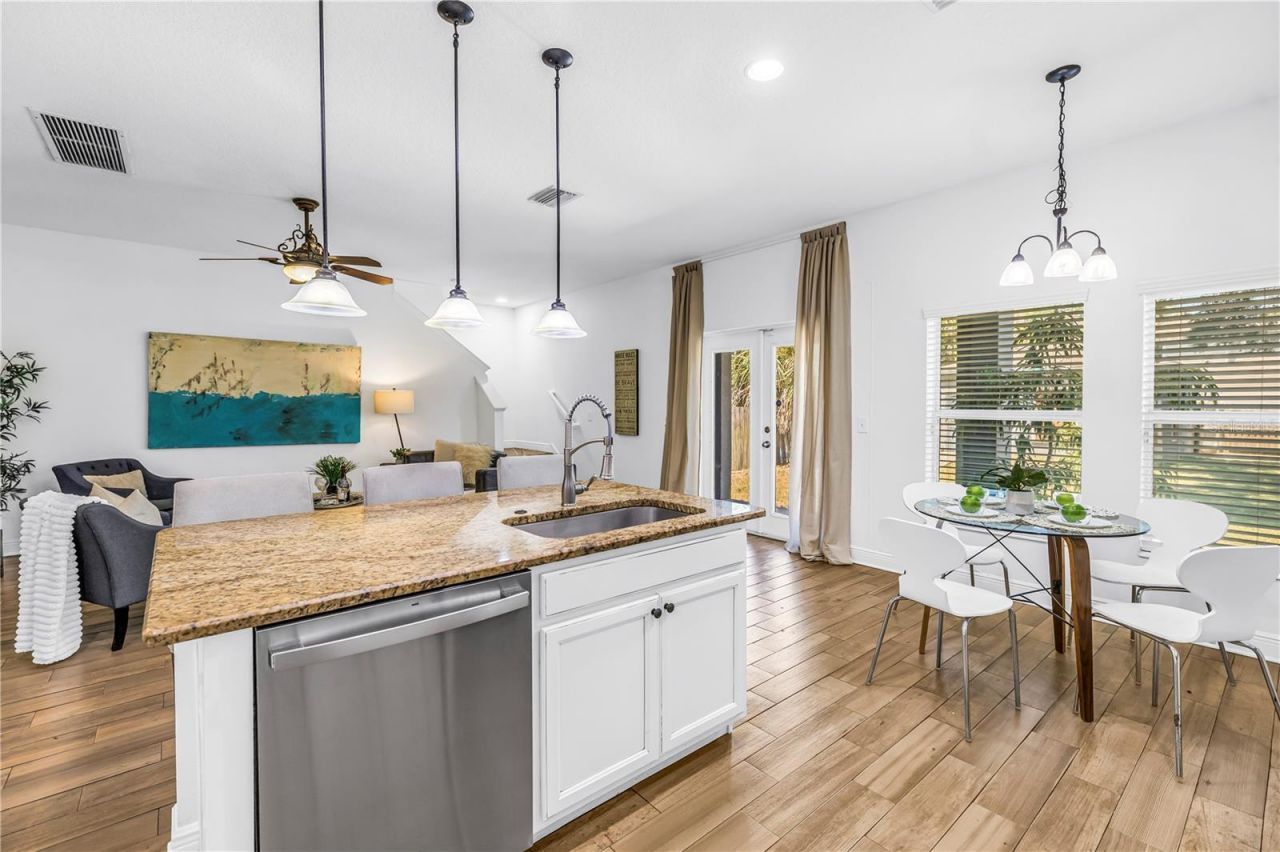 1133 14th Street N, Saint Petersburg, FL 33705 Photo