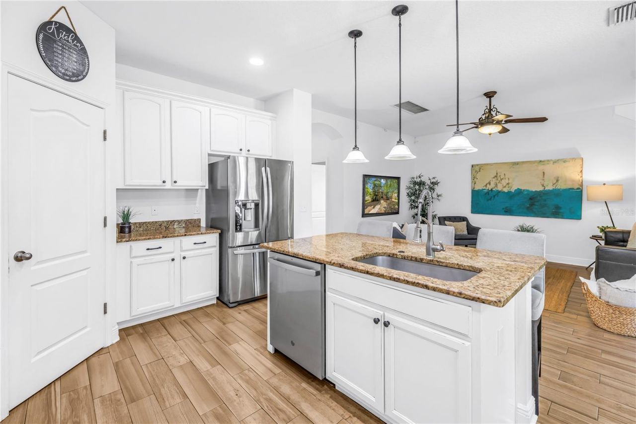 1133 14th Street N, Saint Petersburg, FL 33705 Photo