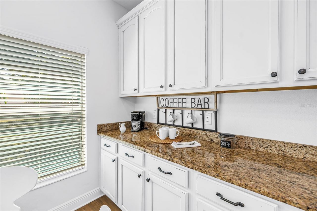 1133 14th Street N, Saint Petersburg, FL 33705 Photo