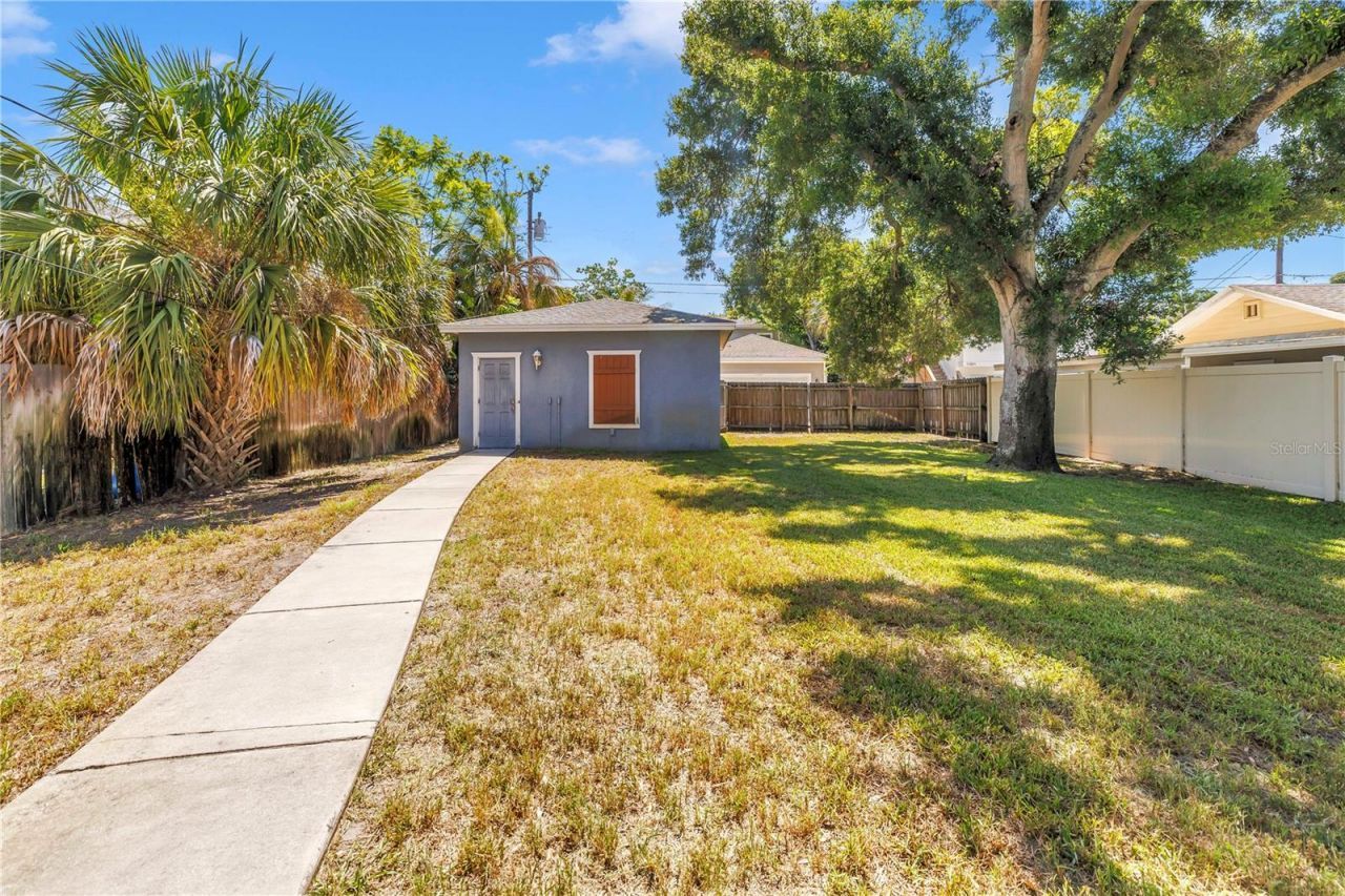 1133 14th Street N, Saint Petersburg, FL 33705 Photo