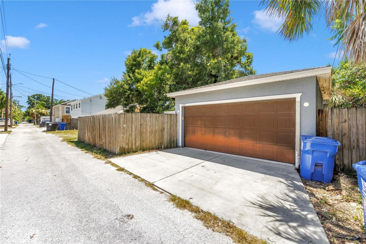 1133 14th Street N, Saint Petersburg, FL 33705 Photo