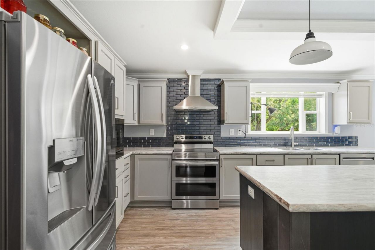 6111 Cartwrite Road, Spring Hill, FL 34609 Photo