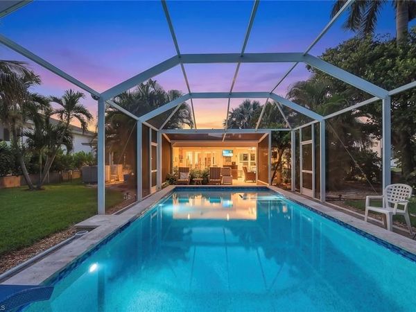 130 Greenbrier ST , MARCO ISLAND, FL 34145